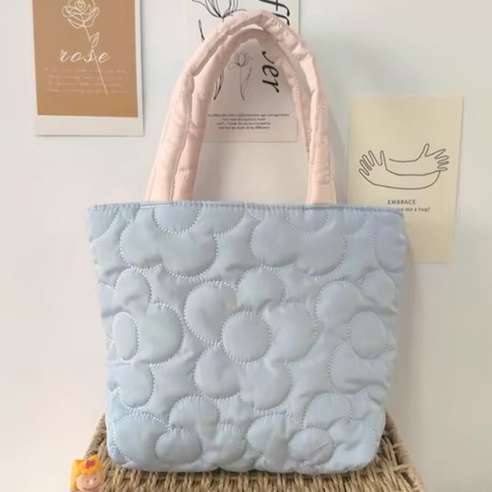 NWT Puffy Daisy Embroidered Y2K Blue Tote Hand Bag
